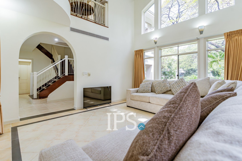 3 Bedroom Villa For Rent - Teuk Thla, Sen Sok, Phnom Penh