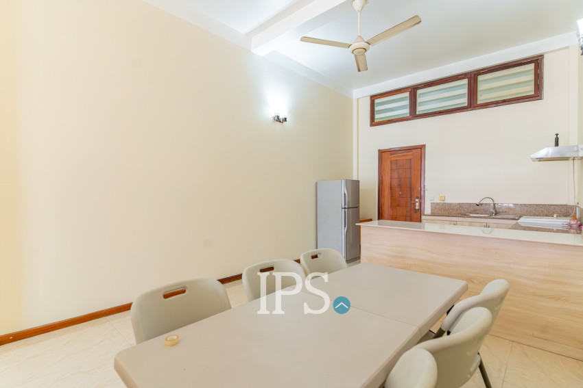 Renovated 3 Bedroom Apartment For Rent - Wat Phnom, Phnom Penh