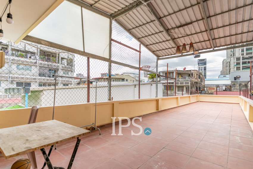 Renovated 3 Bedroom Apartment For Rent - Wat Phnom, Phnom Penh