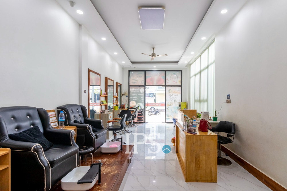 4 Bedroom Shophouse For Rent - Sala Kamreuk, Siem Reap - Image 5
