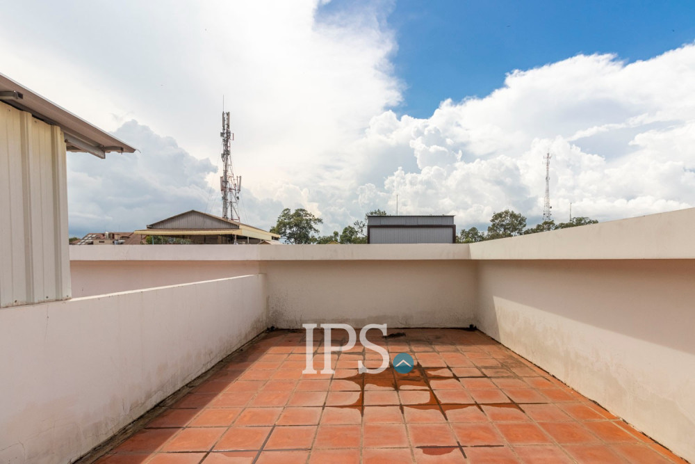 4 Bedroom Shophouse For Rent - Sala Kamreuk, Siem Reap - Image 23