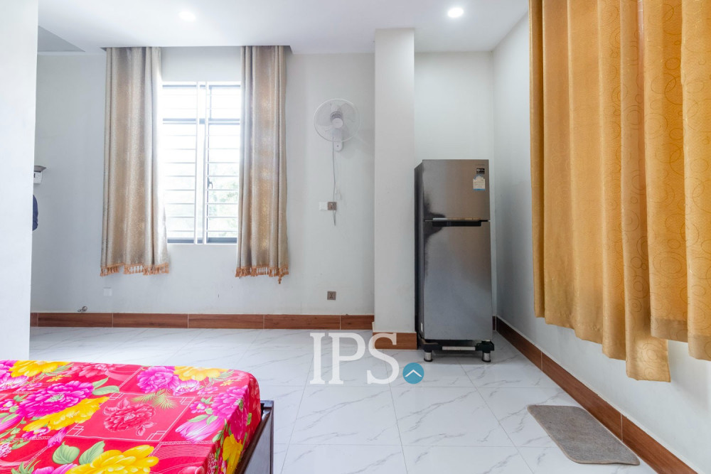 4 Bedroom Shophouse For Rent - Sala Kamreuk, Siem Reap - Image 11