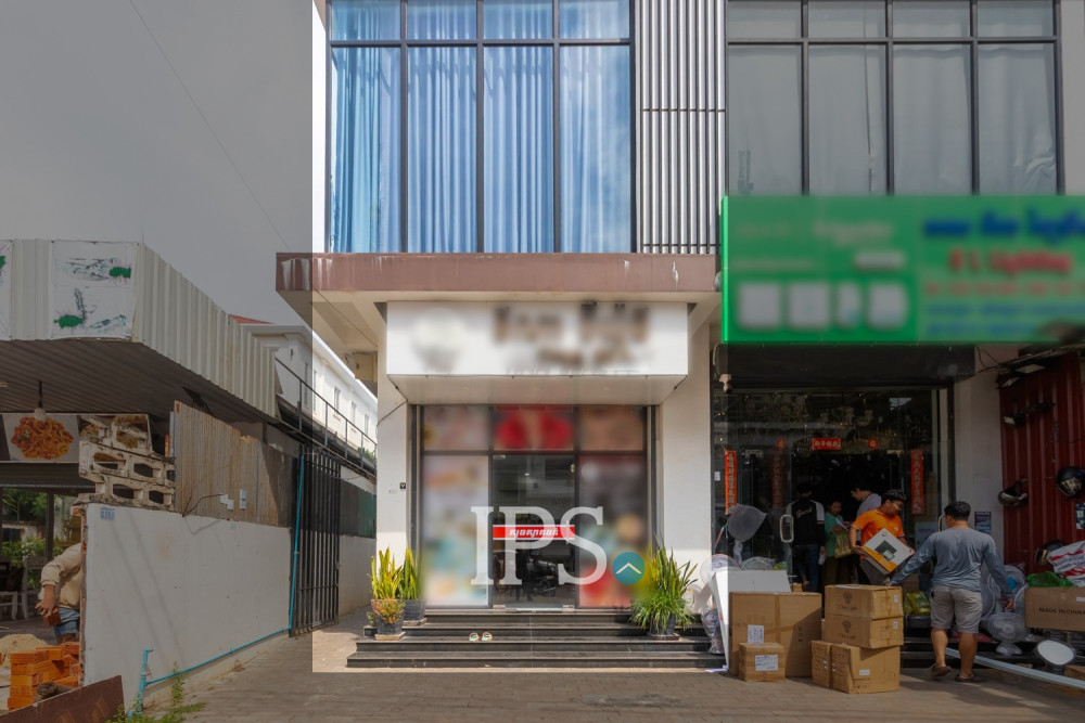 4 Bedroom Shophouse For Rent - Sala Kamreuk, Siem Reap - Image 2
