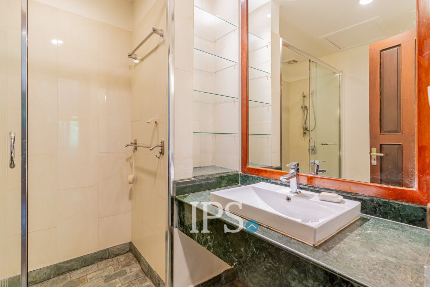 Renovated 2 Bedroom Apartment For Rent - Srah Chork, Phnom Penh