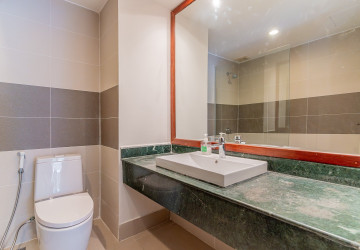 Renovated 2 Bedroom Apartment For Rent - Srah Chork, Phnom Penh thumbnail