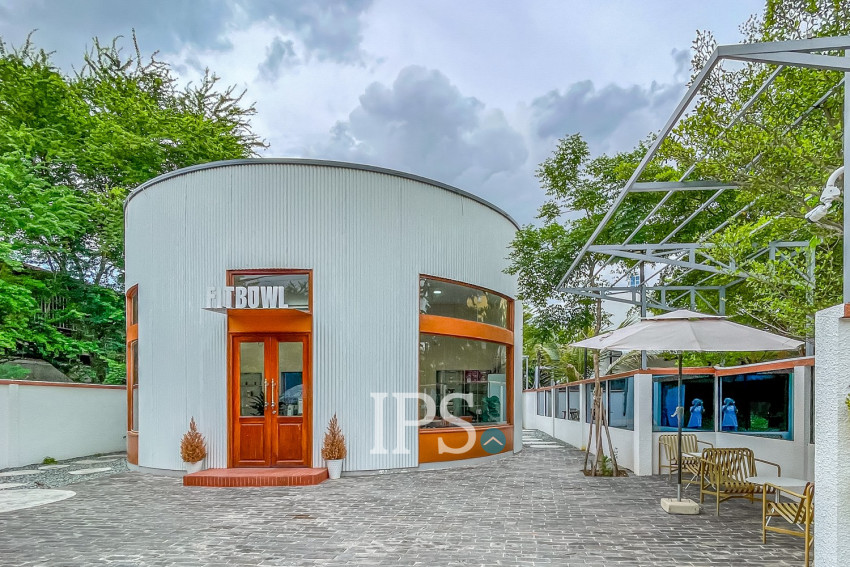 180 Sqm Retail Space For Rent - Chroy Changvar, Phnom Penh