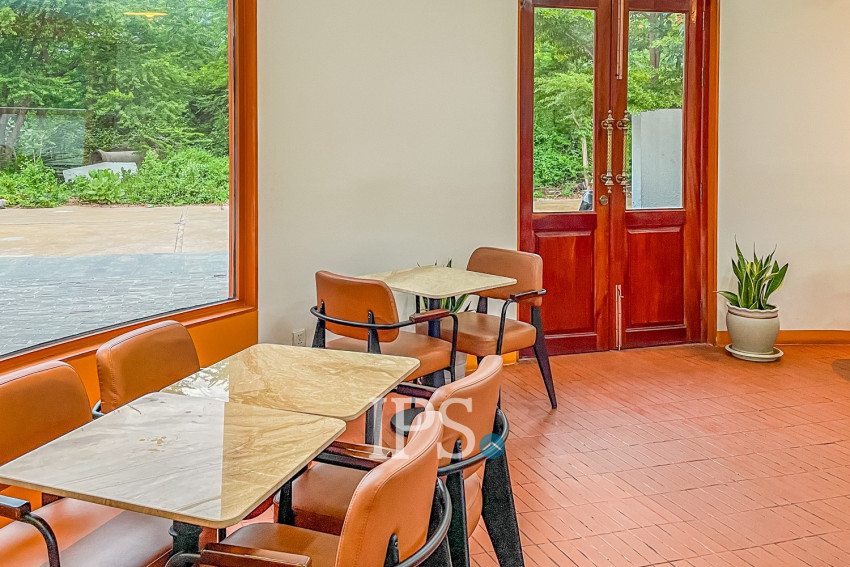 180 Sqm Retail Space For Rent - Chroy Changvar, Phnom Penh