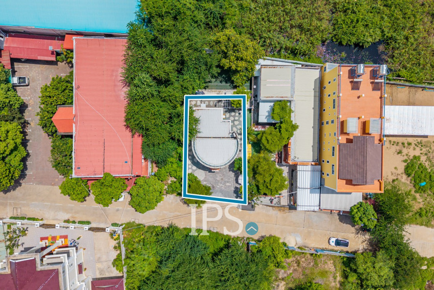 180 Sqm Retail Space For Rent - Chroy Changvar, Phnom Penh