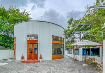 180 Sqm Retail Space For Rent - Chroy Changvar, Phnom Penh thumbnail