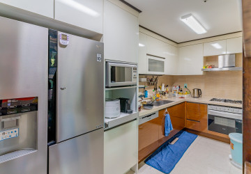 3 Bedroom Condo For Rent - De Castle Royal, BKK1, Phnom Penh thumbnail