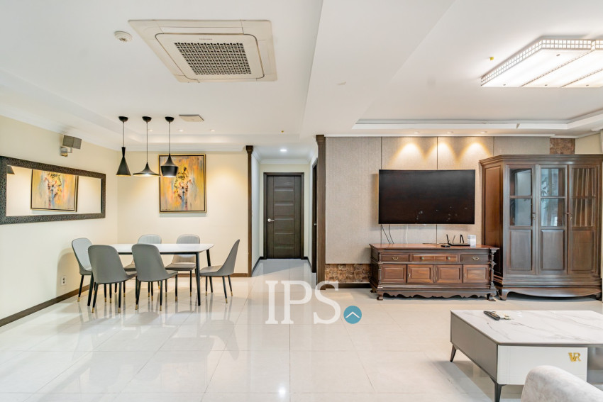 3 Bedroom Condo For Rent - De Castle Royal, BKK1, Phnom Penh