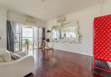 3 Bedroom Villa For Rent - Chroy Changvar, Phnom Penh thumbnail