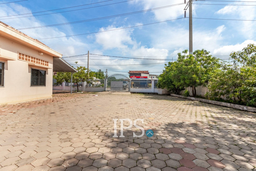 1,690 Sqm Commercial Land and House For Rent - Sambour, Siem Reap