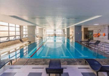 12nd Floor 3 Bedroom Condo For Sale - De Castle Royal, BKK1, Phnom Penh thumbnail