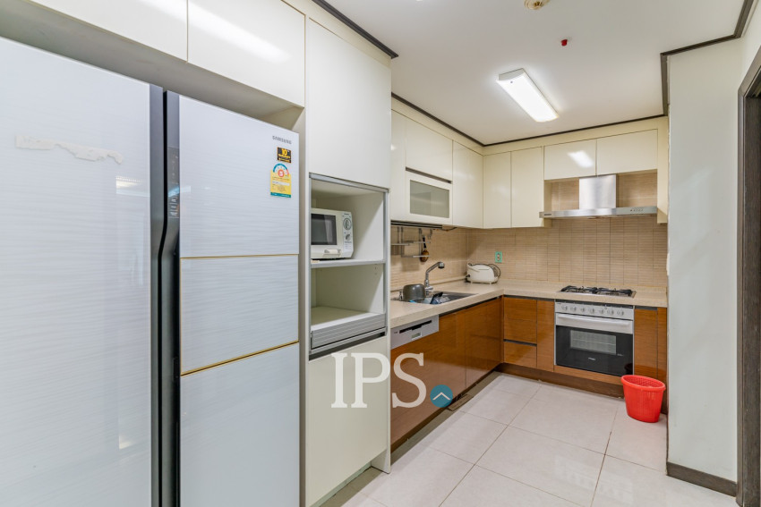 12nd Floor 3 Bedroom Condo For Sale - De Castle Royal, BKK1, Phnom Penh