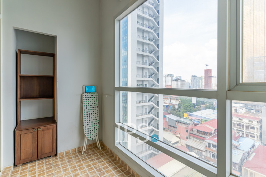 12nd Floor 3 Bedroom Condo For Sale - De Castle Royal, BKK1, Phnom Penh