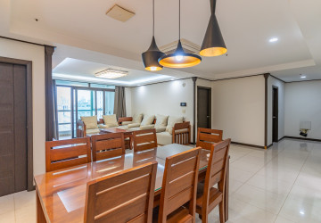 12nd Floor 3 Bedroom Condo For Sale - De Castle Royal, BKK1, Phnom Penh thumbnail