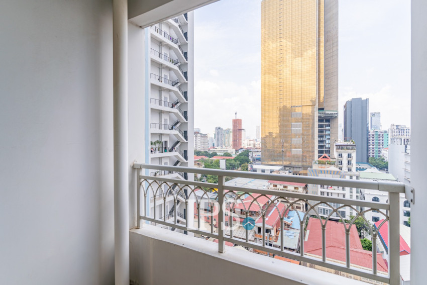 12nd Floor 3 Bedroom Condo For Sale - De Castle Royal, BKK1, Phnom Penh