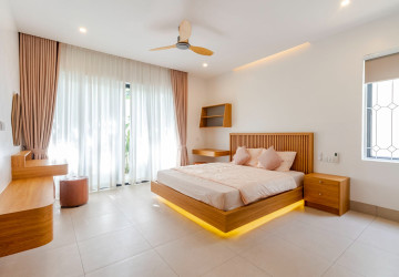 2 Bedroom Villa For Sale - Svay Dangkum, Siem Reap thumbnail