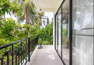 2 Bedroom Villa For Sale - Svay Dangkum, Siem Reap thumbnail