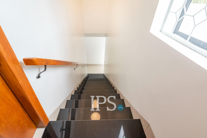 2 Bedroom Villa For Sale - Svay Dangkum, Siem Reap