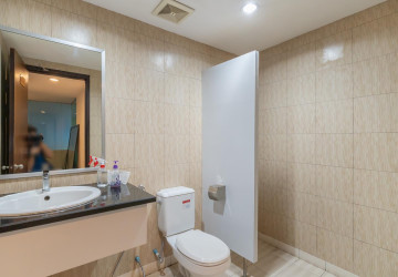 523 Sqm Commercial Building for Rent - Tonle Bassac, Phnom Penh thumbnail