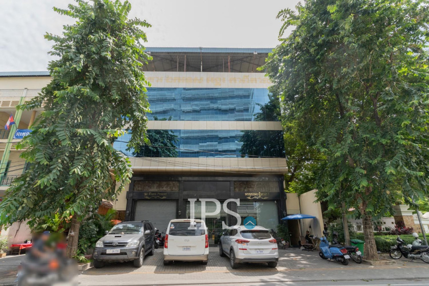 1,387 Sqm Commercial Building For Sale - TonleBassac, Phnom Penh