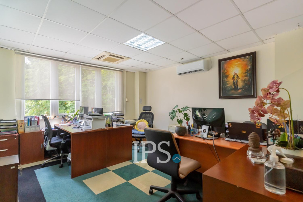 1,387 Sqm Commercial Building For Sale - TonleBassac, Phnom Penh - Image 41