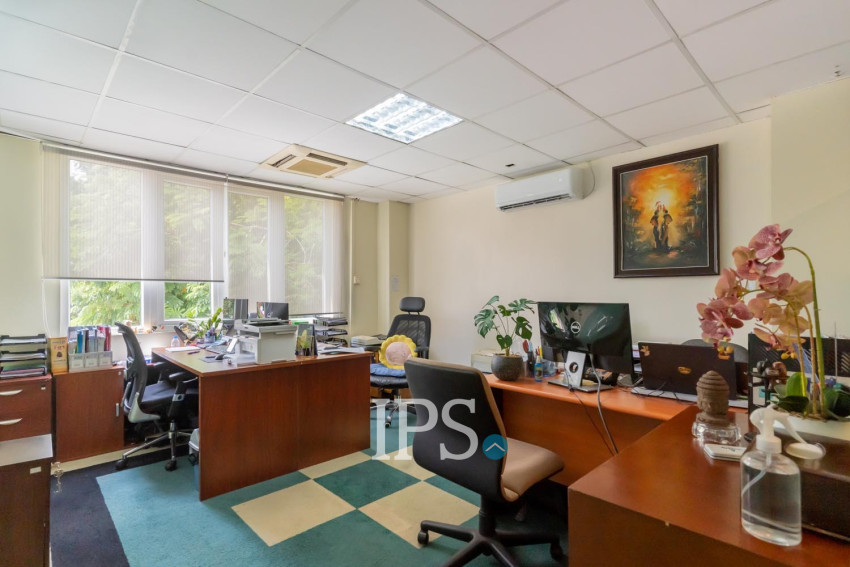 1,387 Sqm Commercial Building For Sale - TonleBassac, Phnom Penh