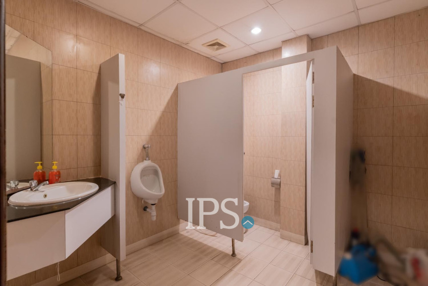 1,387 Sqm Commercial Building For Sale - TonleBassac, Phnom Penh