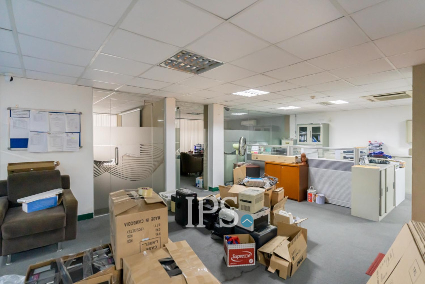 1,387 Sqm Commercial Building For Sale - TonleBassac, Phnom Penh