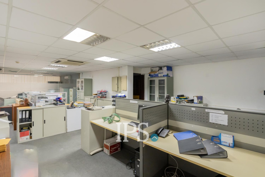 1,387 Sqm Commercial Building For Sale - TonleBassac, Phnom Penh