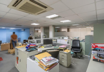 1,387 Sqm Commercial Building For Sale - TonleBassac, Phnom Penh thumbnail