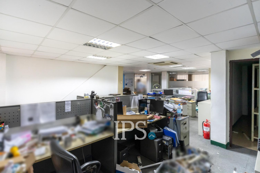 1,387 Sqm Commercial Building For Sale - TonleBassac, Phnom Penh