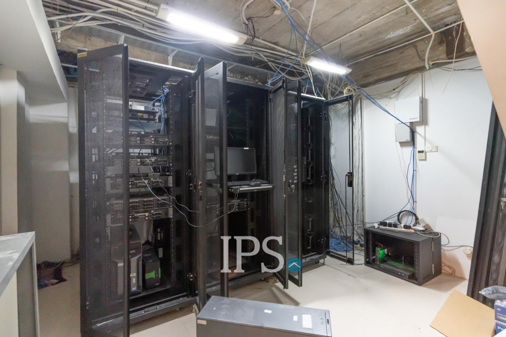 1,387 Sqm Commercial Building For Sale - TonleBassac, Phnom Penh - Image 49