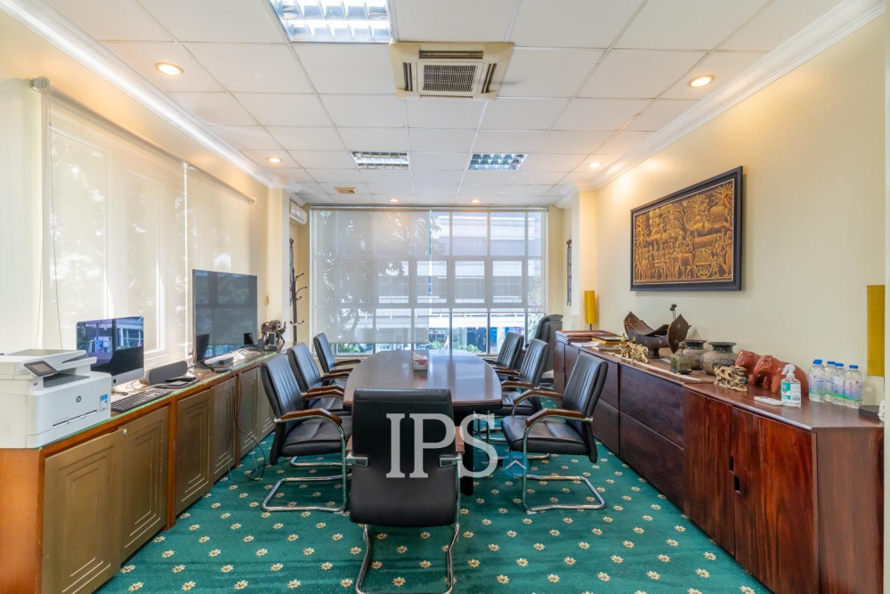 1,387 Sqm Commercial Building For Sale - TonleBassac, Phnom Penh - Image 43