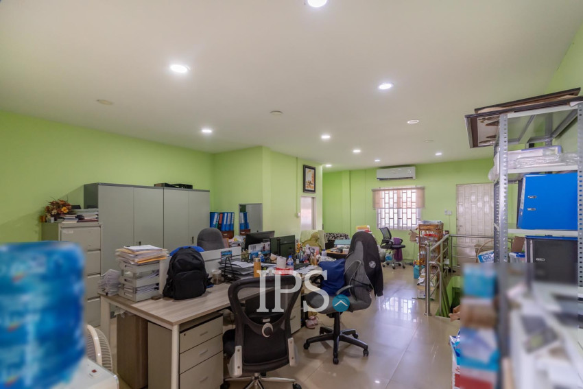 1,387 Sqm Commercial Building For Sale - TonleBassac, Phnom Penh
