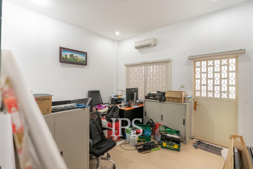 1,387 Sqm Commercial Building For Sale - TonleBassac, Phnom Penh