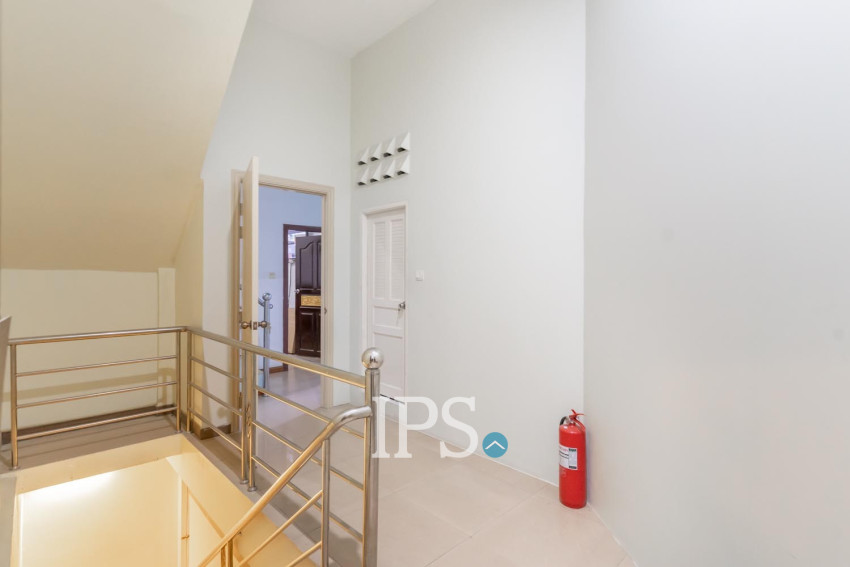 1,387 Sqm Commercial Building For Sale - TonleBassac, Phnom Penh