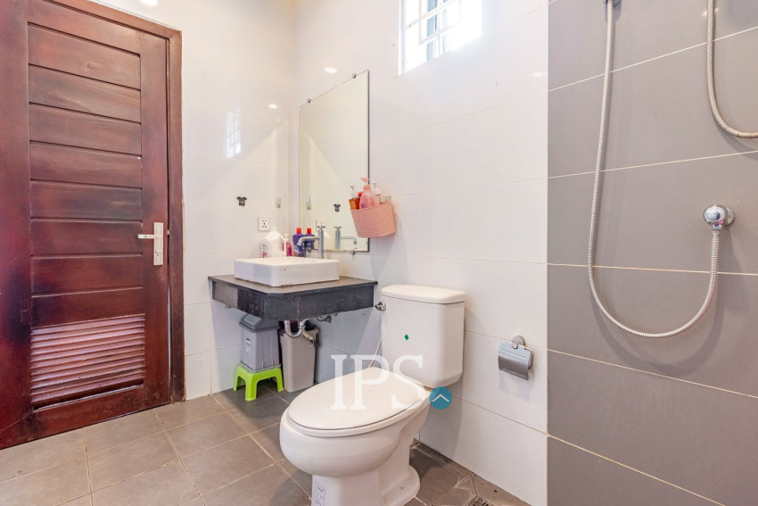 3 Bedroom Villa For Rent - Borey Tourism, Kandaek, Prasat Bakong, Siem Reap