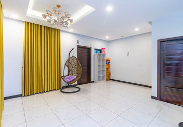 3 Bedroom Villa For Rent - Borey Tourism, Kandaek, Prasat Bakong, Siem Reap thumbnail