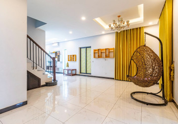 3 Bedroom Villa For Rent - Borey Tourism, Kandaek, Prasat Bakong, Siem Reap thumbnail