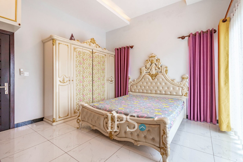 3 Bedroom Villa For Rent - Borey Tourism, Kandaek, Prasat Bakong, Siem Reap