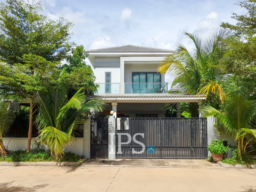 3 Bedroom Villa For Rent - Borey Tourism, Kandaek, Prasat Bakong, Siem Reap