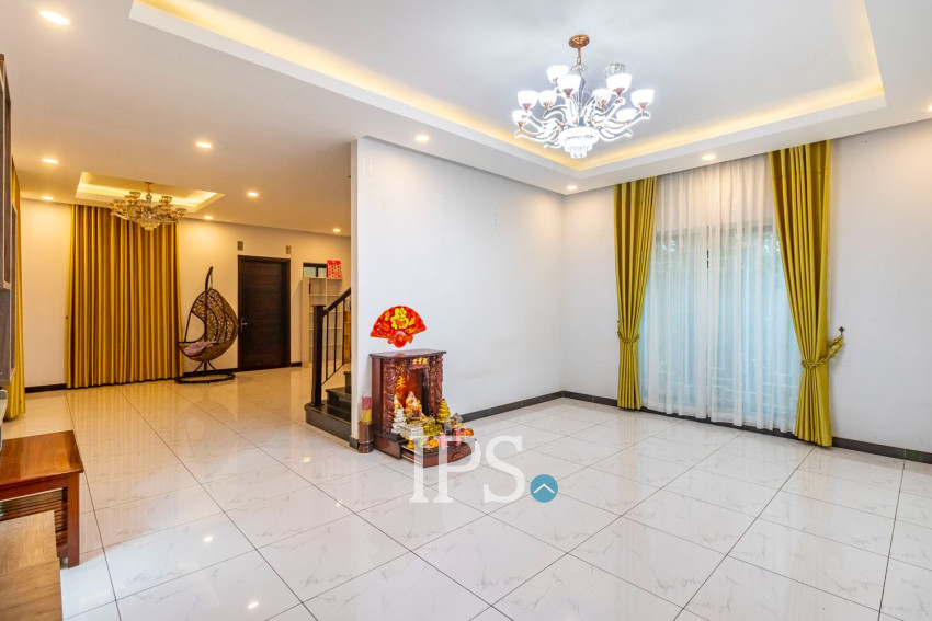 3 Bedroom Villa For Rent - Borey Tourism, Kandaek, Prasat Bakong, Siem Reap