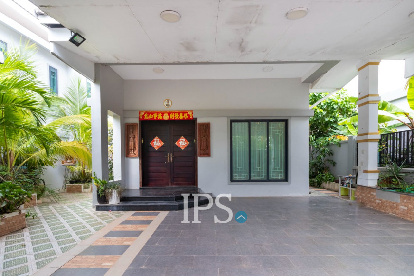 3 Bedroom Villa For Rent - Borey Tourism, Kandaek, Prasat Bakong, Siem Reap