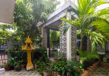 3 Bedroom Villa For Rent - Borey Tourism, Kandaek, Prasat Bakong, Siem Reap thumbnail