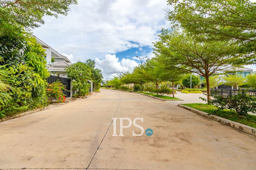 3 Bedroom Villa For Rent - Borey Tourism, Kandaek, Prasat Bakong, Siem Reap