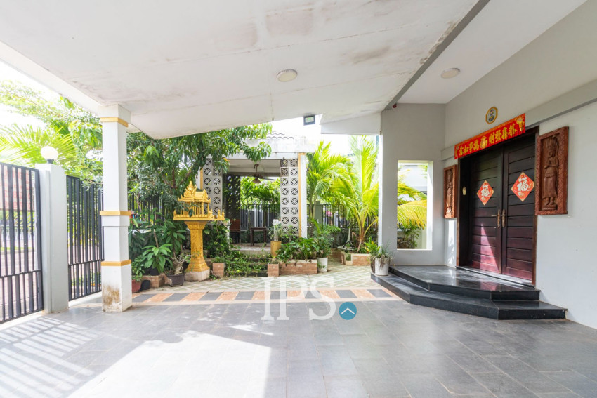 3 Bedroom Villa For Rent - Borey Tourism, Kandaek, Prasat Bakong, Siem Reap