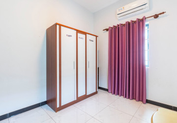 3 Bedroom Villa For Rent - Borey Tourism, Kandaek, Prasat Bakong, Siem Reap thumbnail